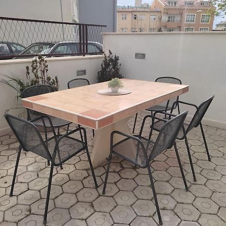 Apartment Dora-100M From The Central Beach Makarska Extérieur photo